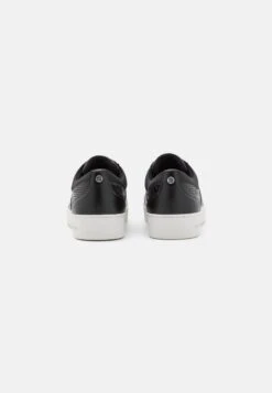 MICHAEL Michael Kors Sneakers Laag - Black 12 MICHAEL Michael Kors Sneakers Laag - Black -MICHAEL Michael Kors 01fcec16f40e4c7cac592e71c4edfae3