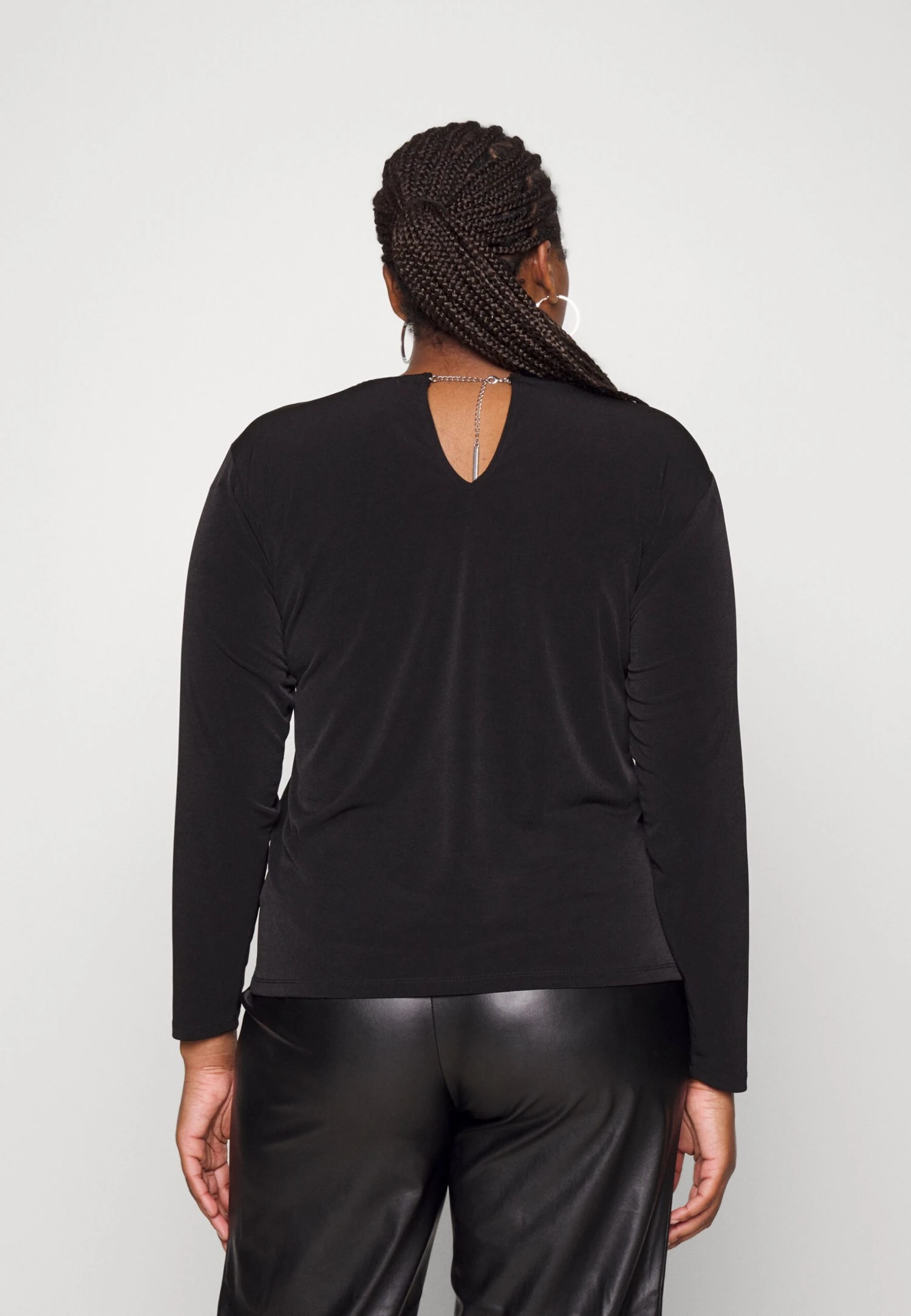 MICHAEL Michael Kors Chain Cut Out Top - Blouse - Black 5 MICHAEL Michael Kors Chain Cut Out Top - Blouse - Black - Afbeelding 3