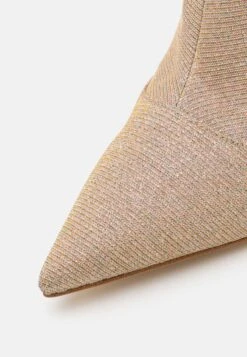 MICHAEL Michael Kors Clara - Korte Laarzen - Camel/Multi-Coloured 15 MICHAEL Michael Kors Clara - Korte Laarzen - Camel/Multi-Coloured -MICHAEL Michael Kors 099cacdefcb846a9844779373d444dd1