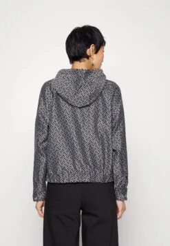 MICHAEL Michael Kors Logo Anorak - Windjack - Bone 9 MICHAEL Michael Kors Logo Anorak - Windjack - Bone -MICHAEL Michael Kors 0ad27a552d2a4f4d9c48632975816e98