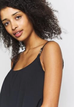MICHAEL Michael Kors Iconic Solids Double Later Tankini - Bikinitop - Black 11 MICHAEL Michael Kors Iconic Solids Double Later Tankini - Bikinitop - Black -MICHAEL Michael Kors 0af756716aaf497b9cd8c40a1addd9da