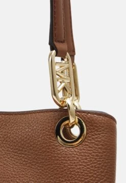 MICHAEL Michael Kors Kensington Tote - Handtas - Luggage 10 MICHAEL Michael Kors Kensington Tote - Handtas - Luggage -MICHAEL Michael Kors 0b548f1dcd4c40f9b1ab4cfeb194b73d