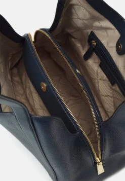 MICHAEL Michael Kors Rosemary - Schoudertas - Navy 11 MICHAEL Michael Kors Rosemary - Schoudertas - Navy -MICHAEL Michael Kors 0e1d227c131e4bdfb604ded74e6a9799