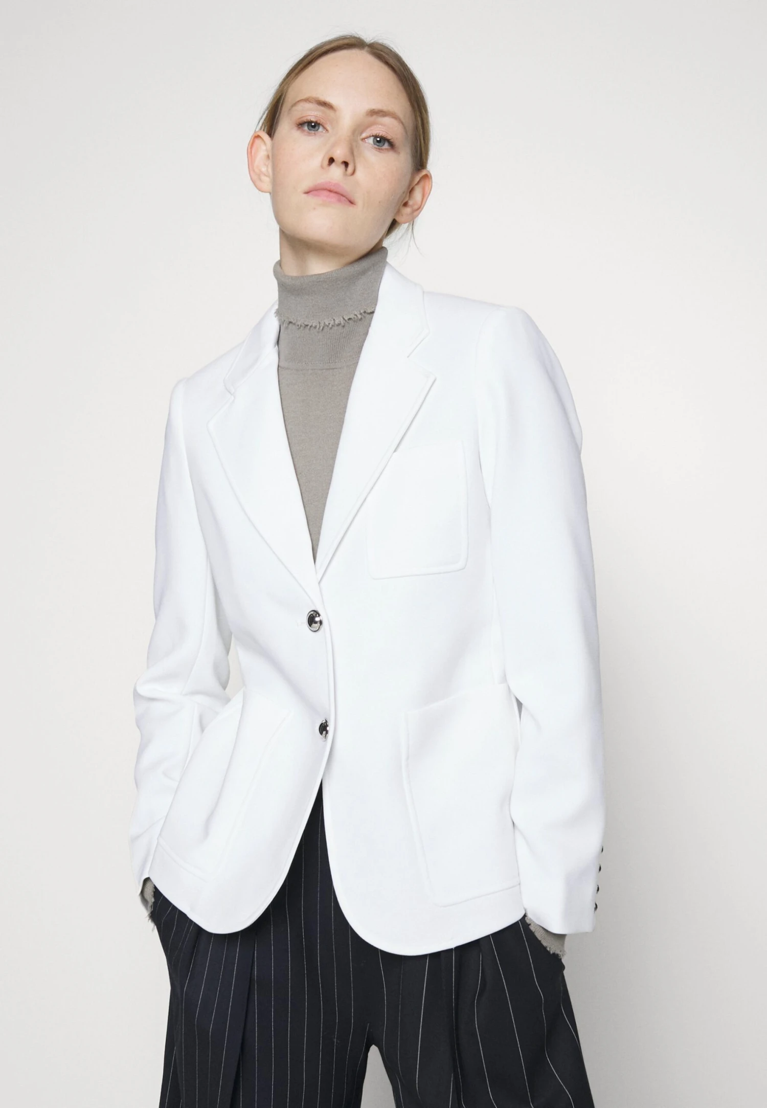 MICHAEL Michael Kors Patch Fitted Blazer - Blazer - White 6 MICHAEL Michael Kors Patch Fitted Blazer - Blazer - White - Afbeelding 4