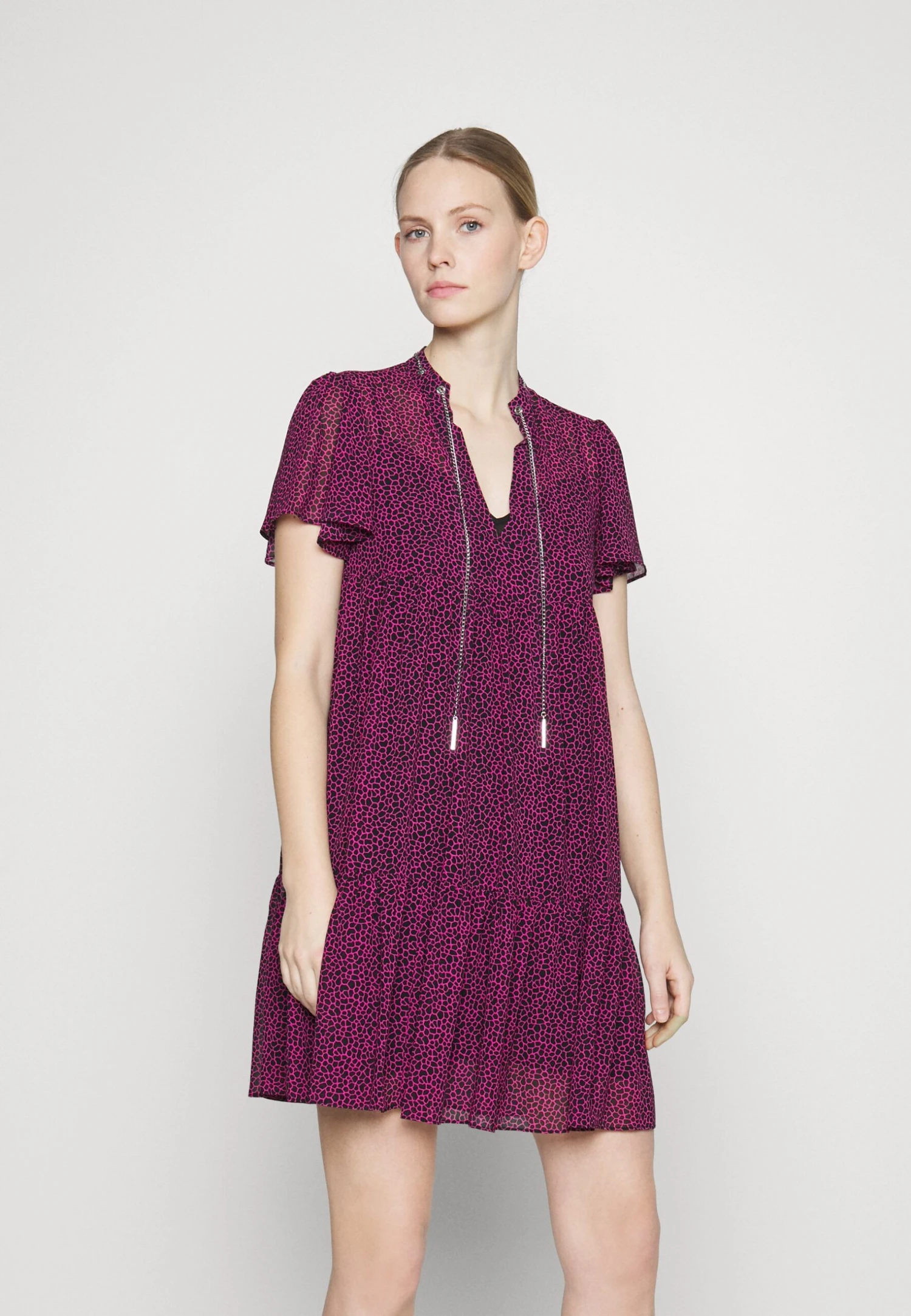 MICHAEL Michael Kors Micro Giraffe Tenty - Blousejurk - Cerise 3 MICHAEL Michael Kors Micro Giraffe Tenty - Blousejurk - Cerise