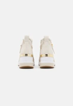 MICHAEL Michael Kors Willis Wedge Trainer - Sneakers Laag - Pale Gold 12 MICHAEL Michael Kors Willis Wedge Trainer - Sneakers Laag - Pale Gold -MICHAEL Michael Kors 12c2e9f56c4744a38a0c5493e86befee