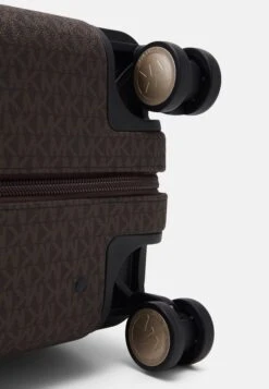 MICHAEL Michael Kors Travel Hardcase Trolley - Trolley - Brown/Acorn 13 MICHAEL Michael Kors Travel Hardcase Trolley - Trolley - Brown/Acorn -MICHAEL Michael Kors 163c6f70185d4ef7802e6bc21253409a