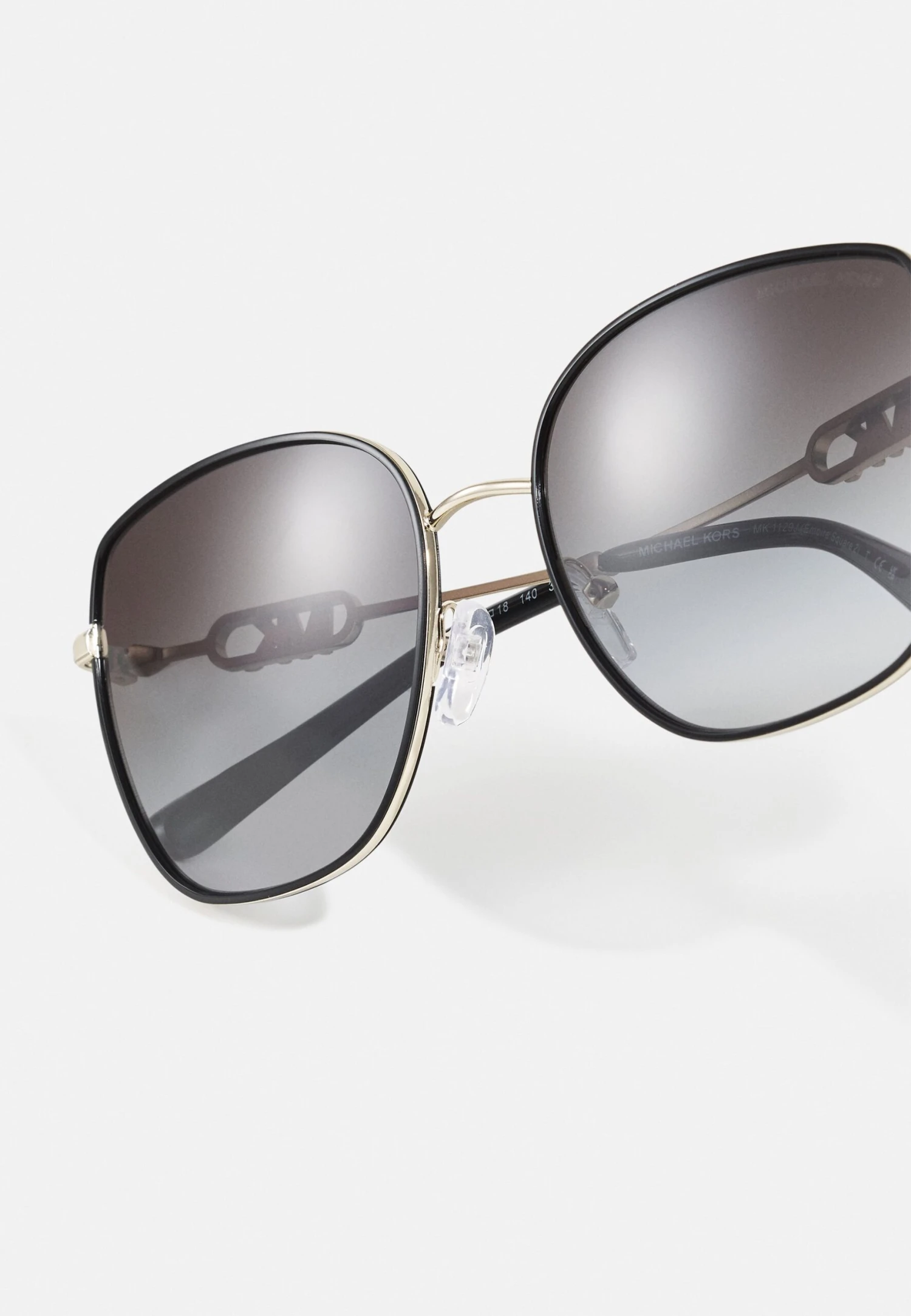 Michael Kors Empire Square- Zonnebril - Light Gold/Black 7 Michael Kors Empire Square- Zonnebril - Light Gold/Black - Afbeelding 5