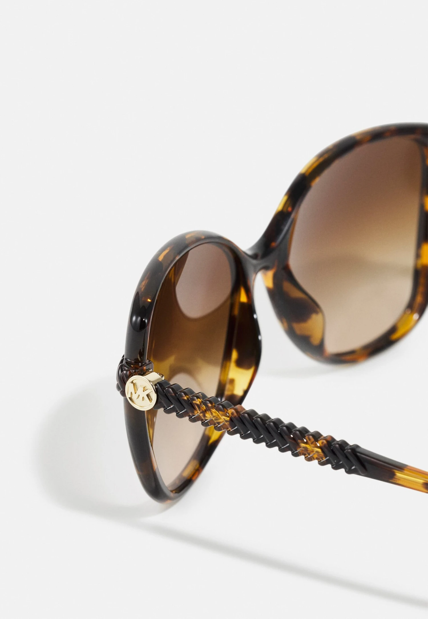 Michael Kors Malta- Zonnebril - Dark Tortoise 5 Michael Kors Malta- Zonnebril - Dark Tortoise - Afbeelding 3