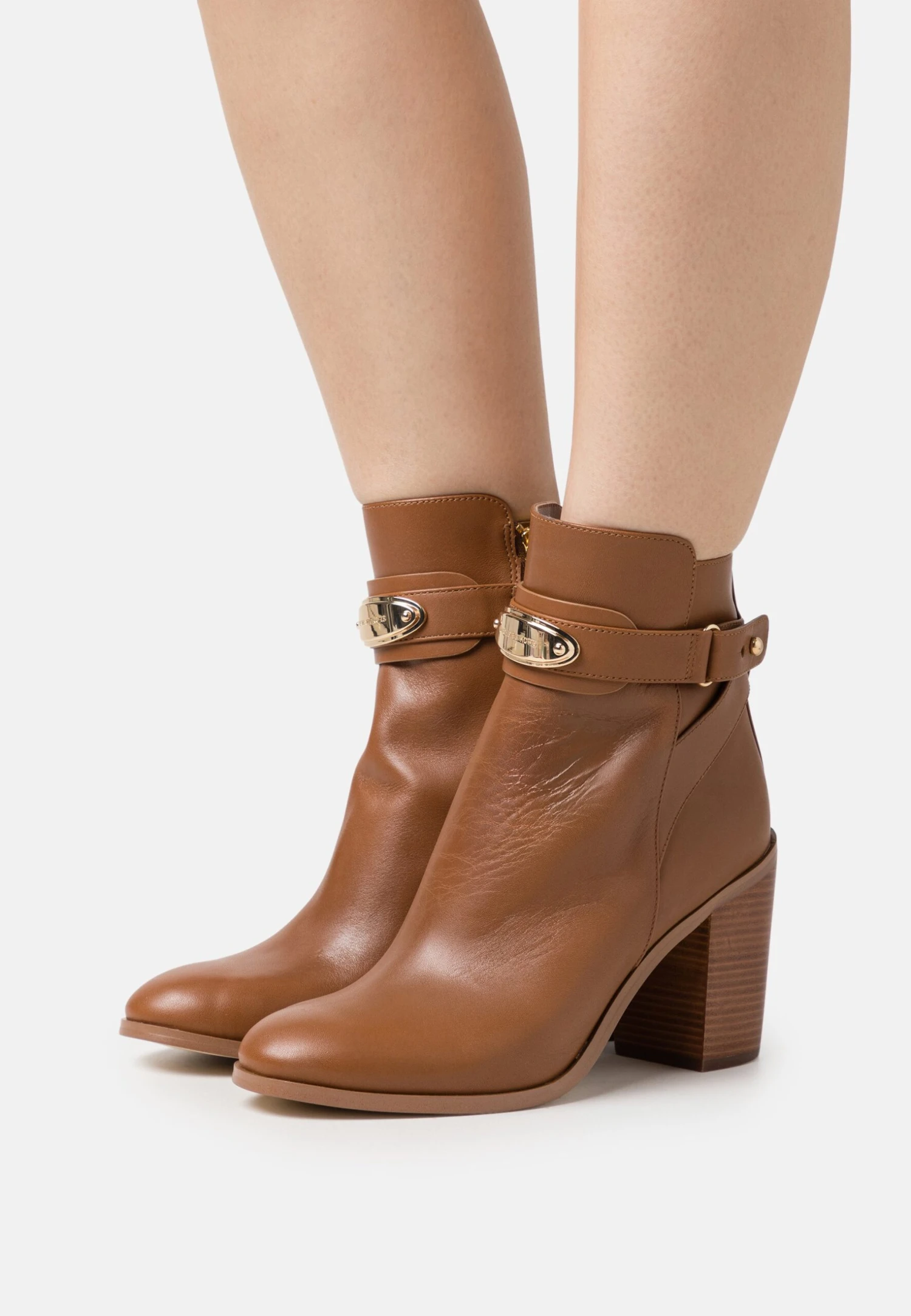 MICHAEL Michael Kors Darcy Heeled - Korte Laarzen - Brown 3 MICHAEL Michael Kors Darcy Heeled - Korte Laarzen - Brown