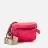 MICHAEL Michael Kors Slater Sling Pack - Schoudertas - Geranium -MICHAEL Michael Kors 1ce2959792ac4a02b8684cffe290d509