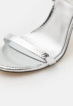 MICHAEL Michael Kors Asha - Sandalen Met Hoge Hak - Silver 15 MICHAEL Michael Kors Asha - Sandalen Met Hoge Hak - Silver -MICHAEL Michael Kors 1d058d5e899a48fd90d8170c02d79679
