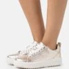 MICHAEL Michael Kors Emmett Lace Up - Sneakers Laag - Zinc 1 MICHAEL Michael Kors Emmett Lace Up - Sneakers Laag - Zinc -MICHAEL Michael Kors 232e53f6d6324764ab1c4216244ec83e
