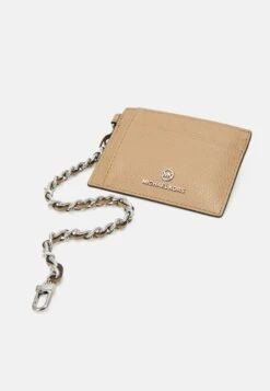 MICHAEL Michael Kors Jet Set Charm Card Holder - Portemonnee - Camel 11 MICHAEL Michael Kors Jet Set Charm Card Holder - Portemonnee - Camel -MICHAEL Michael Kors 26ec2d8301ad4bf69180a75e23ebbf76
