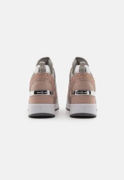 MICHAEL Michael Kors Georgie Trainer - Sneakers Laag - Soft Pink/Multi-Coloured 12 MICHAEL Michael Kors Georgie Trainer - Sneakers Laag - Soft Pink/Multi-Coloured -MICHAEL Michael Kors 2801970436864c6d82eaf60e9288c1fb