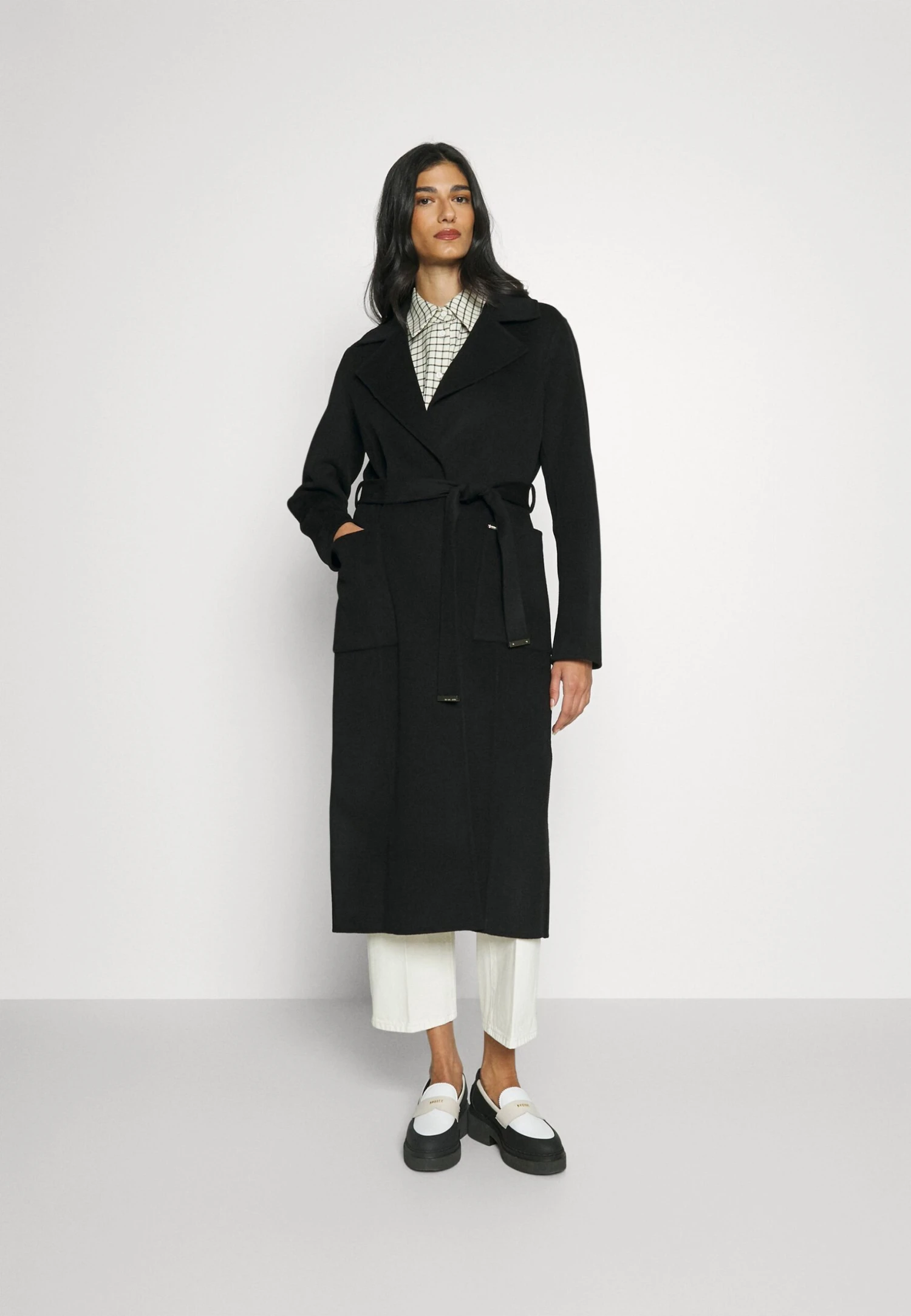 MICHAEL Michael Kors Belted Wrap Style Face Coat - Mantel - Black 3 MICHAEL Michael Kors Belted Wrap Style Face Coat - Mantel - Black