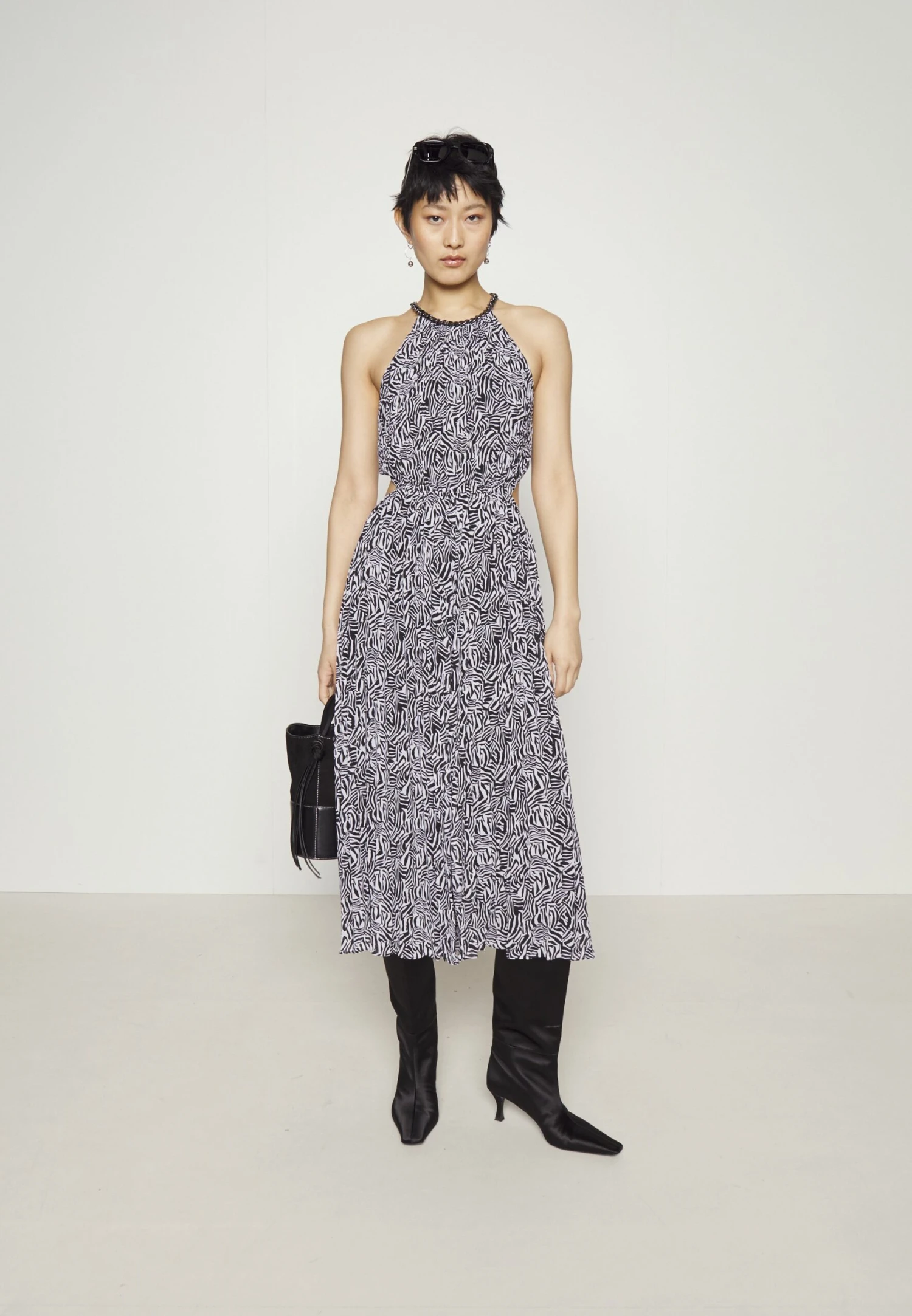 MICHAEL Michael Kors Pop Cutout- Jurk - Black/White 4 MICHAEL Michael Kors Pop Cutout- Jurk - Black/White - Afbeelding 2