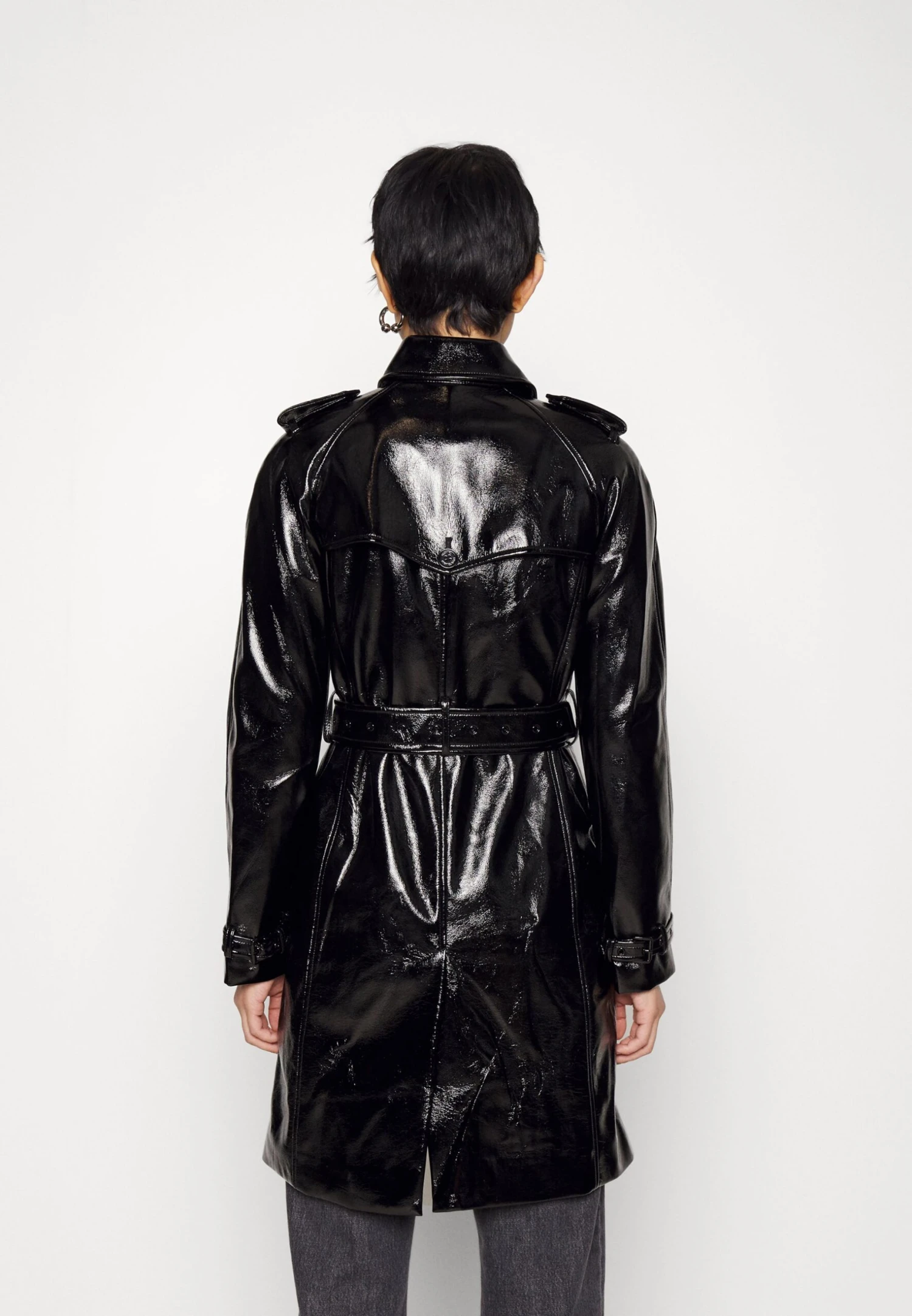 MICHAEL Michael Kors Faux Ptnt Trench - Trenchcoat - Black 5 MICHAEL Michael Kors Faux Ptnt Trench - Trenchcoat - Black - Afbeelding 3