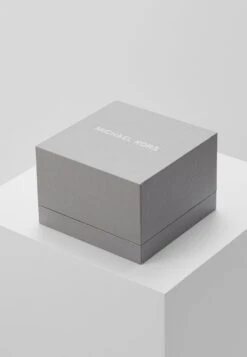 Michael Kors Hearts - Oorbellen - Silver-Coloured 10 Michael Kors Hearts - Oorbellen - Silver-Coloured -MICHAEL Michael Kors 2e0d787e06ec4e50881b818371f372bd