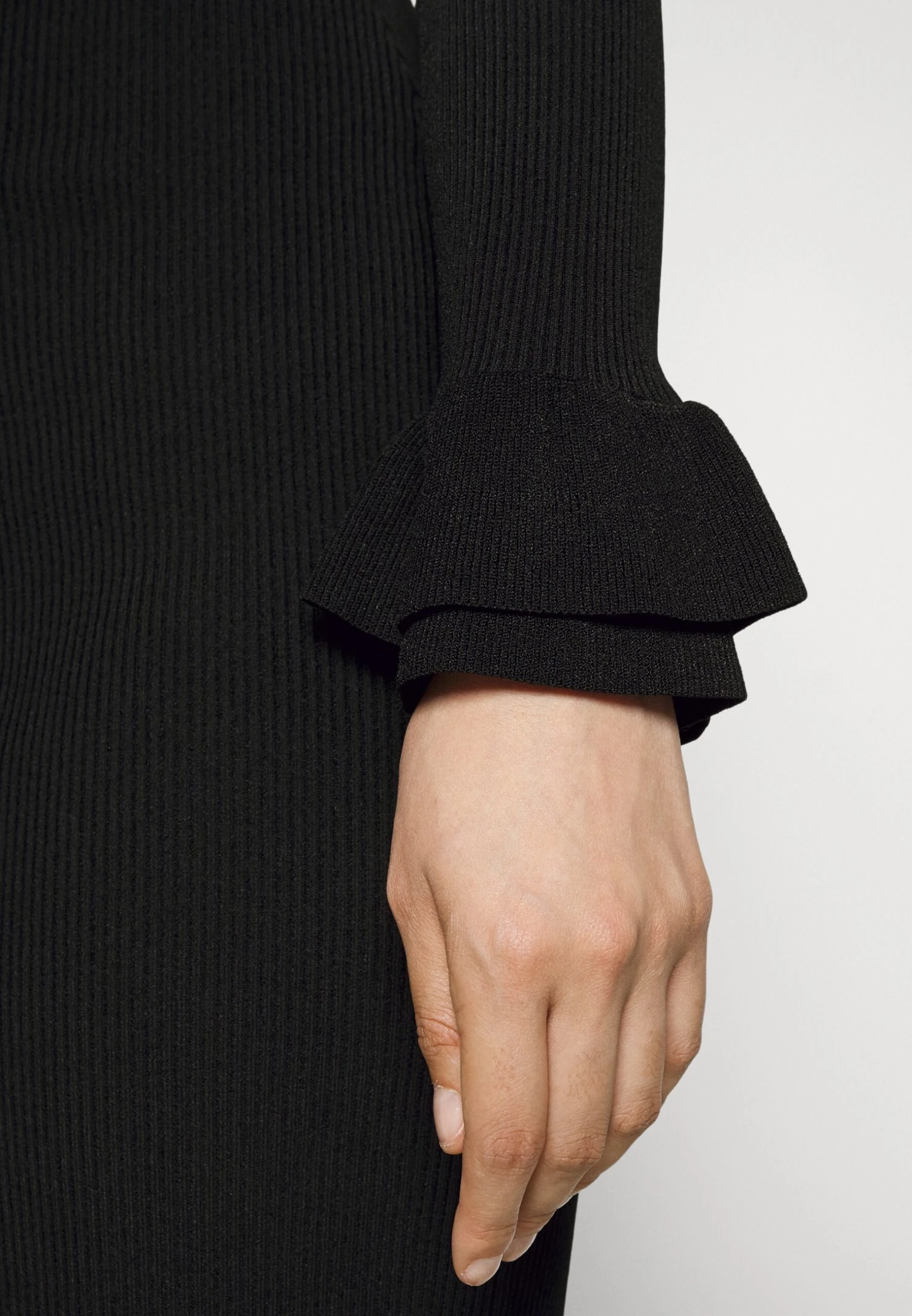 MICHAEL Michael Kors Ruffle Cuff- Cocktailjurk - Black 8 MICHAEL Michael Kors Ruffle Cuff- Cocktailjurk - Black - Afbeelding 6