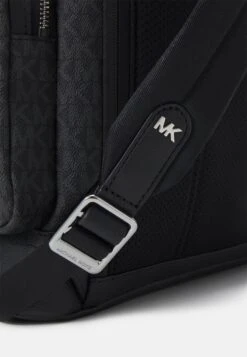 Michael Kors City- Rugzak - Black 10 Michael Kors City- Rugzak - Black -MICHAEL Michael Kors 31eb68fbe8974b928e9edfc460df54bc