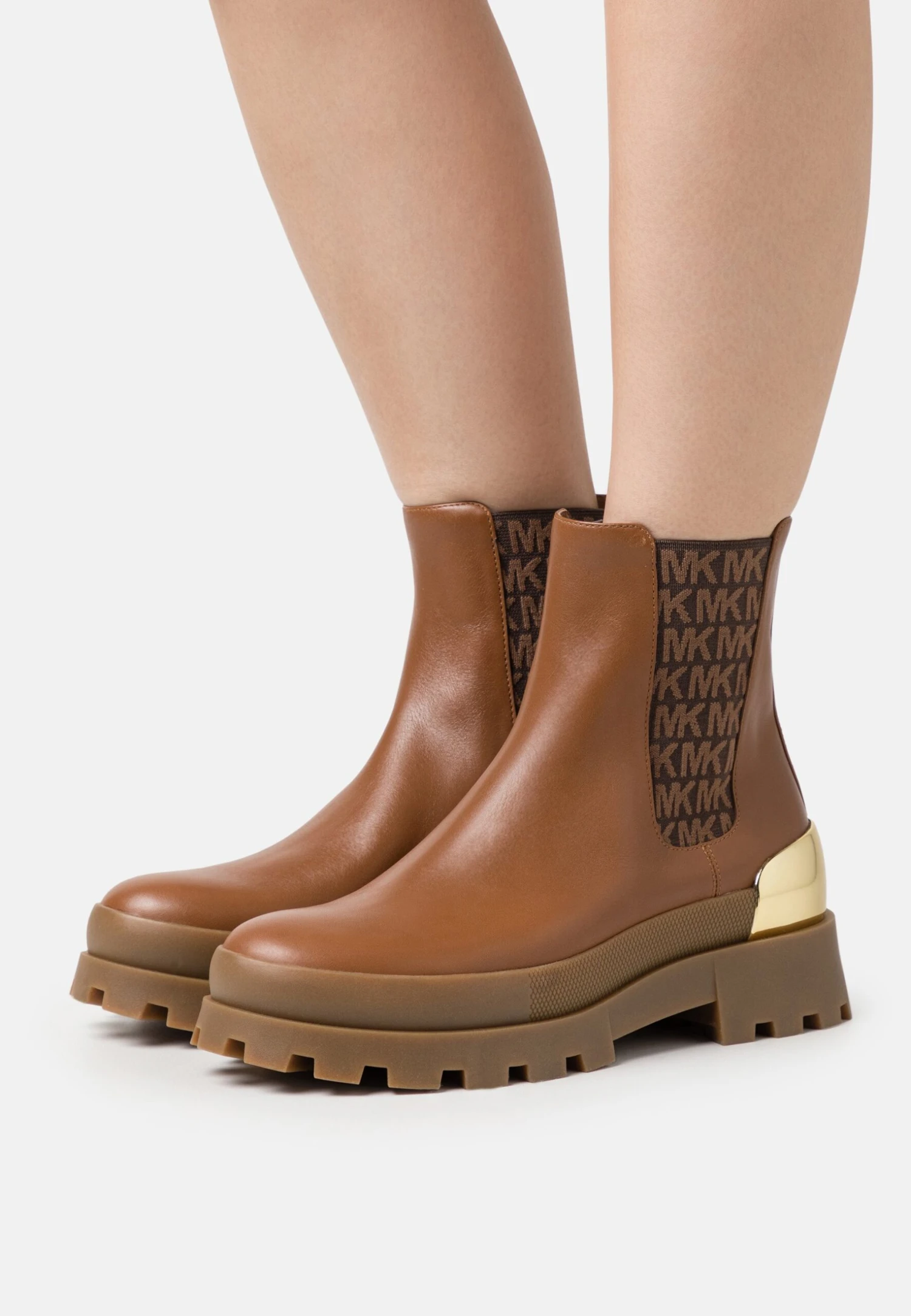 MICHAEL Michael Kors Rowan - Enkellaarsjes Met Plateauzool - Luggage 3 MICHAEL Michael Kors Rowan - Enkellaarsjes Met Plateauzool - Luggage