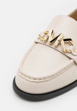 MICHAEL Michael Kors Tiegan Loafer - Instappers - Light Cream 15 MICHAEL Michael Kors Tiegan Loafer - Instappers - Light Cream -MICHAEL Michael Kors 33e1f17dedea49f9bad65f6a161af6e9