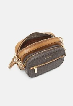 MICHAEL Michael Kors Jet Camera Xbody Set - Schoudertas - Brown/Acorn 8 MICHAEL Michael Kors Jet Camera Xbody Set - Schoudertas - Brown/Acorn -MICHAEL Michael Kors 33f9c3a377ae451883516716e1b2d049