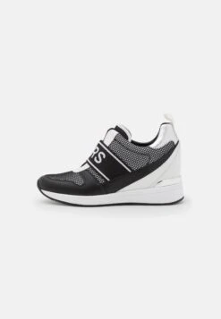 MICHAEL Michael Kors Maven Slip On Trainer - Sneakers Laag - Black/Optic White 10 MICHAEL Michael Kors Maven Slip On Trainer - Sneakers Laag - Black/Optic White -MICHAEL Michael Kors 36c21663c5284179ac799a62948b0d91