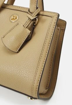 MICHAEL Michael Kors Chantal Xbody - Handtas - Camel 9 MICHAEL Michael Kors Chantal Xbody - Handtas - Camel -MICHAEL Michael Kors 3785c694019849beb993d4a66de9d26d