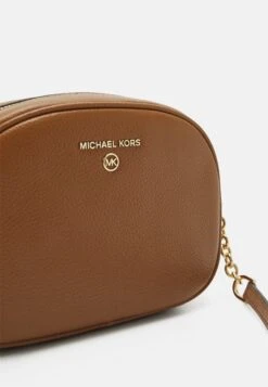 MICHAEL Michael Kors Jet Oval Xbody - Schoudertas - Luggage -MICHAEL Michael Kors 384f037bd46c48bdb9eb5cc556bf8404