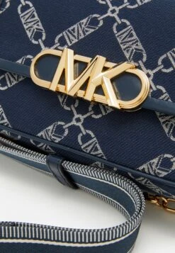 MICHAEL Michael Kors Parker Swag Camera Xbody - Schoudertas - Navy -MICHAEL Michael Kors 3b8ea3615ae34cf79af948efd61f4504