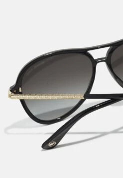 Michael Kors Breckenridge - Zonnebril - Black 9 Michael Kors Breckenridge - Zonnebril - Black -MICHAEL Michael Kors 3db5115f903140849de5c46e96e87311