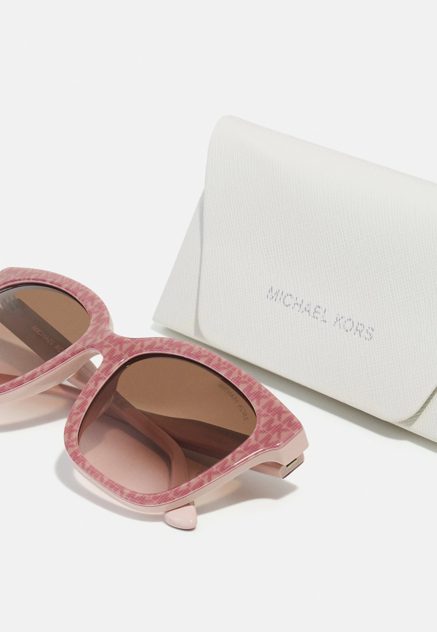 Michael Kors San Marino - Zonnebril - Ballet Pink 6 Michael Kors San Marino - Zonnebril - Ballet Pink - Afbeelding 4