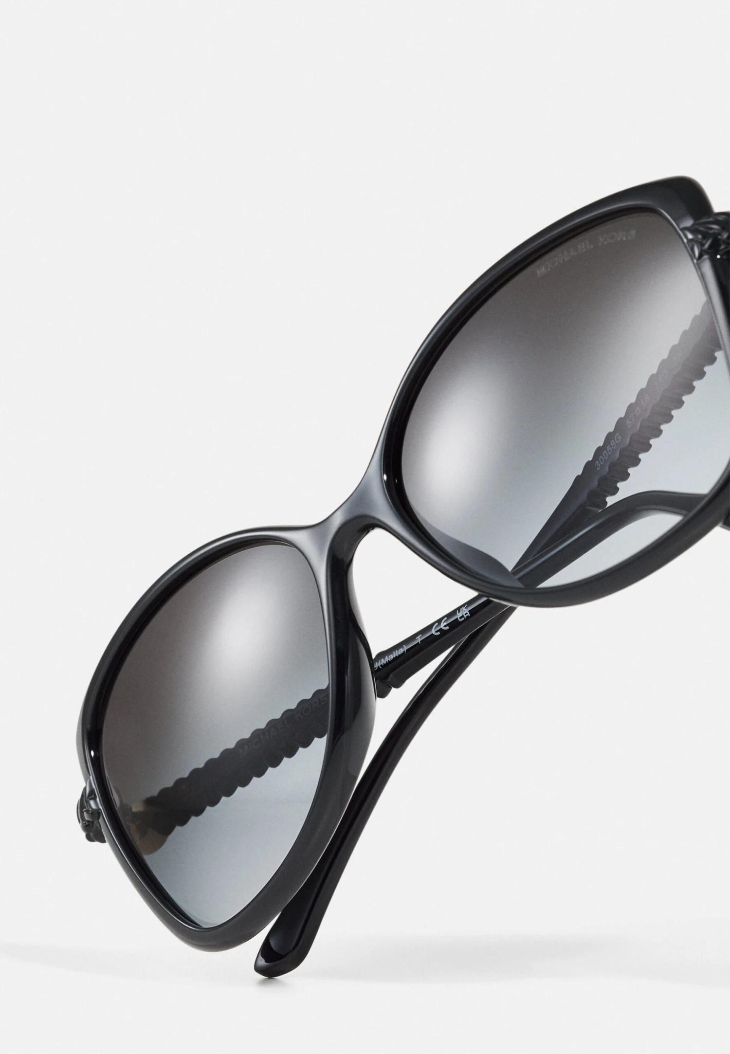 Michael Kors Malta- Zonnebril - Black 7 Michael Kors Malta- Zonnebril - Black - Afbeelding 5