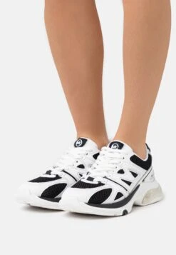 MICHAEL Michael Kors Kit Trainer Extreme - Sneakers Laag - Black