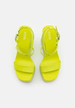 MICHAEL Michael Kors Paola Wedge - Sandalen Met Plateauzool - Limeade 13 MICHAEL Michael Kors Paola Wedge - Sandalen Met Plateauzool - Limeade -MICHAEL Michael Kors 45c55cc5f9b74b90b0bff41b3c1879d0