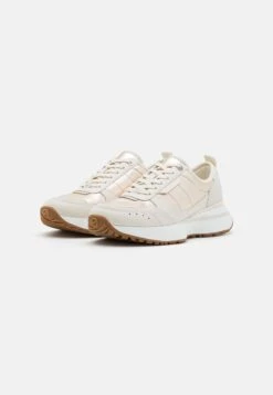 MICHAEL Michael Kors Flynn Trainer - Sneakers Laag - Cream 11 MICHAEL Michael Kors Flynn Trainer - Sneakers Laag - Cream -MICHAEL Michael Kors 460206f2b63449d1b3a633956b522621