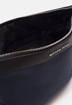 Michael Kors Xbody Unisex - Schoudertas - Navy 9 Michael Kors Xbody Unisex - Schoudertas - Navy -MICHAEL Michael Kors 465b3a78ad2247fc81bfb4154fec33f1