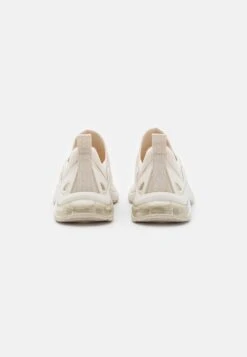 MICHAEL Michael Kors Kit Slip On Extreme - Sneakers Laag - Cream 12 MICHAEL Michael Kors Kit Slip On Extreme - Sneakers Laag - Cream -MICHAEL Michael Kors 48fab0a6b9c24f4582e4678f92c1bdea