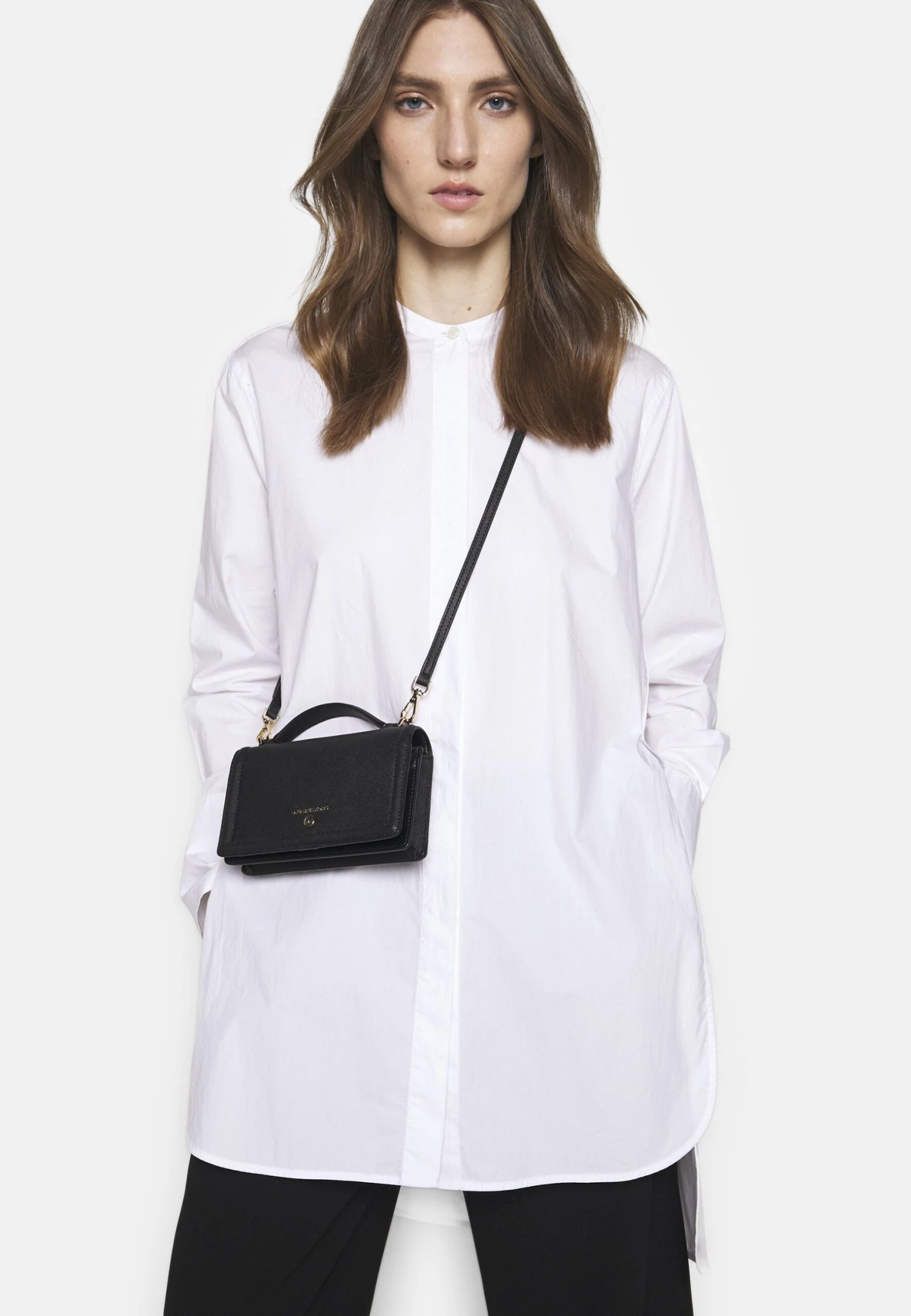 MICHAEL Michael Kors Jet Set Phone Xbody- Portemonnee - Black 4 MICHAEL Michael Kors Jet Set Phone Xbody- Portemonnee - Black - Afbeelding 2