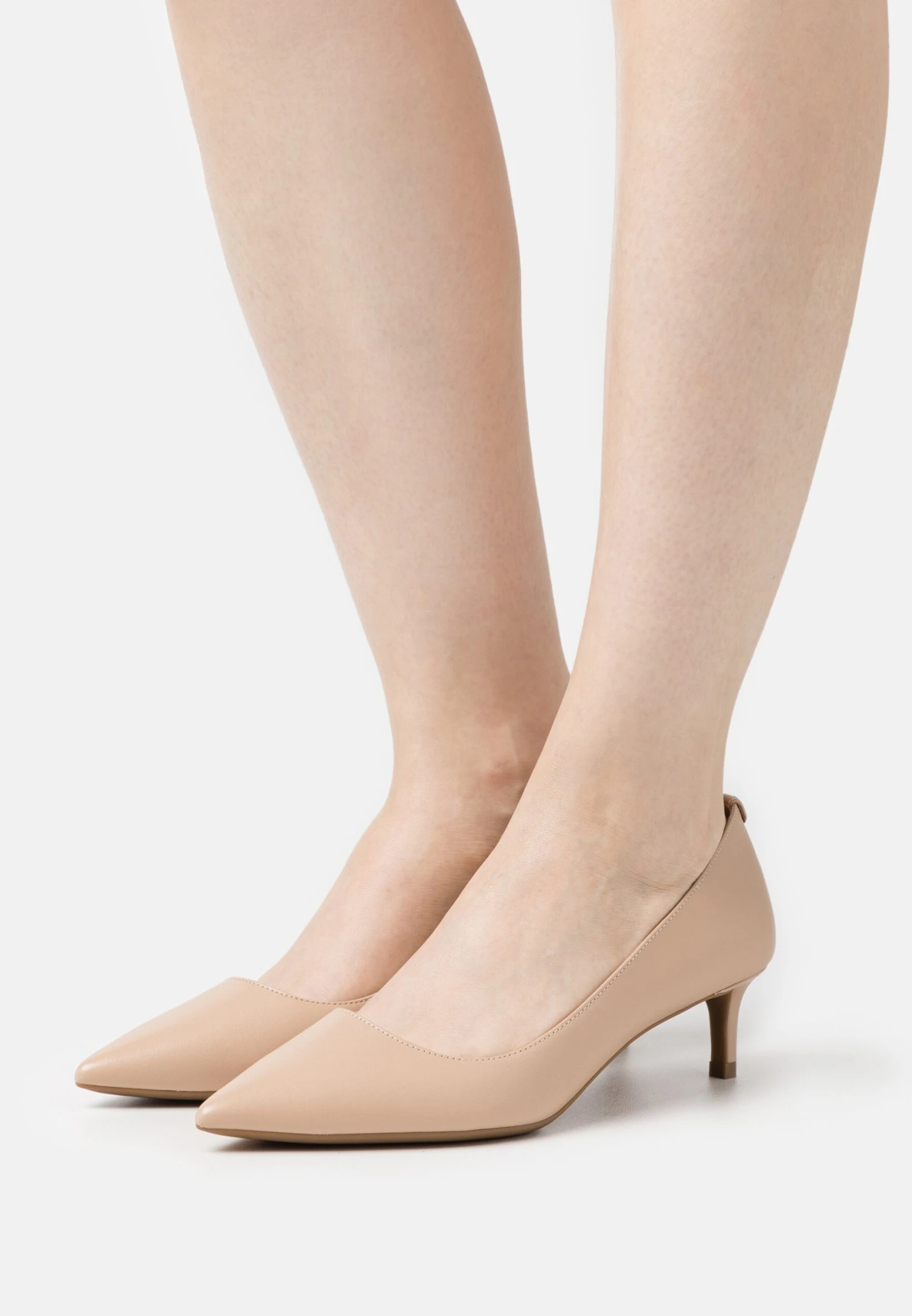 MICHAEL Michael Kors Alina Flex Kitten- Klassieke Pumps - Light Blush 3 MICHAEL Michael Kors Alina Flex Kitten- Klassieke Pumps - Light Blush