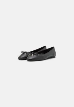 MICHAEL Michael Kors Nori Flat - Ballerina'S - Black 11 MICHAEL Michael Kors Nori Flat - Ballerina'S - Black -MICHAEL Michael Kors 54144e7d060149d6831f5c4ed75e011a