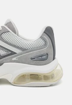 MICHAEL Michael Kors Trainer Extreme - Sneakers Laag - Light Slate 15 MICHAEL Michael Kors Trainer Extreme - Sneakers Laag - Light Slate -MICHAEL Michael Kors 5522b890f2fa494eb8b7876fc409963d
