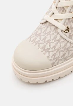 MICHAEL Michael Kors Hanley- Enkellaarsjes Met Plateauzool - Vanilla 15 MICHAEL Michael Kors Hanley- Enkellaarsjes Met Plateauzool - Vanilla -MICHAEL Michael Kors 5afa60c403fe40d9a6232fbcfacdb2e4