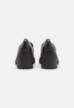 MICHAEL Michael Kors Rocco Heeled Loafer - Plateaupumps - Black/Brown 12 MICHAEL Michael Kors Rocco Heeled Loafer - Plateaupumps - Black/Brown -MICHAEL Michael Kors 5c5138e342f842829628043e08f38764