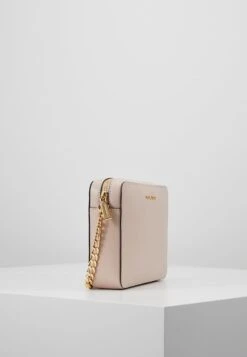 MICHAEL Michael Kors Jet Set Travel Crossbody - Schoudertas - Soft Pink 12 MICHAEL Michael Kors Jet Set Travel Crossbody - Schoudertas - Soft Pink -MICHAEL Michael Kors 5d7a30428d724529b3271aed24b6f0bc