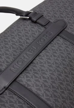 Michael Kors Commuter Duffle Unisex - Weekendtas - Black 11 Michael Kors Commuter Duffle Unisex - Weekendtas - Black -MICHAEL Michael Kors 5e21dab2b36545109f08e3545b76648d