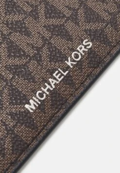 Michael Kors Tall Card Case Unisex - Portemonnee - Brown 11 Michael Kors Tall Card Case Unisex - Portemonnee - Brown -MICHAEL Michael Kors 60470aae756c43e7b4398fb735731df4