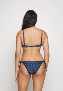 MICHAEL Michael Kors Bikinitop - New Navy 9 MICHAEL Michael Kors Bikinitop - New Navy -MICHAEL Michael Kors 6743c8129e494e05802e797e36294ecd